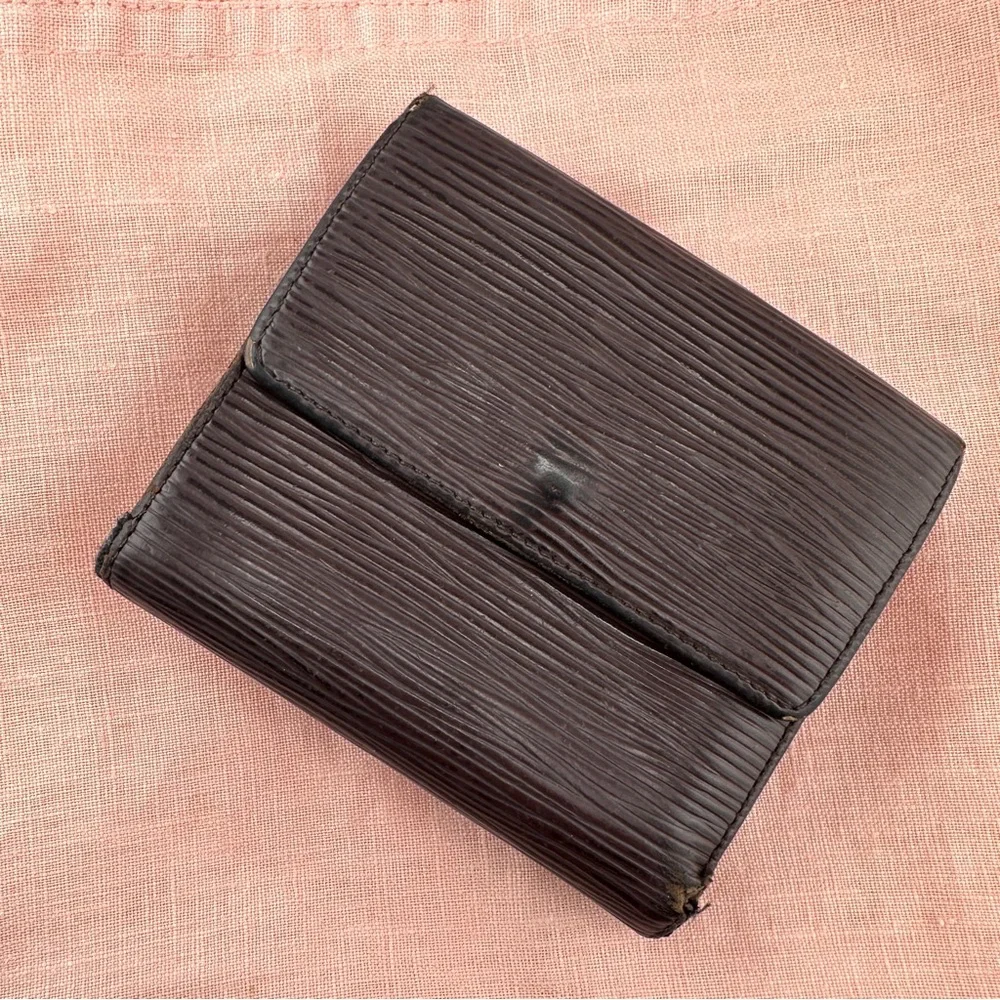 Louis Vuitton authentic louis